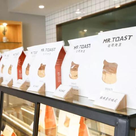 摩尔庄园手游独家揭秘：KFC全家桶联动食谱秘籍大公开