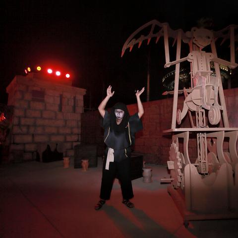 光夜月卡性价比解析：揭秘超值游戏体验新境界