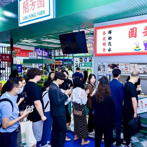 1.2013年的「爆款密码」不是画质，是「让每个人都能当主角」