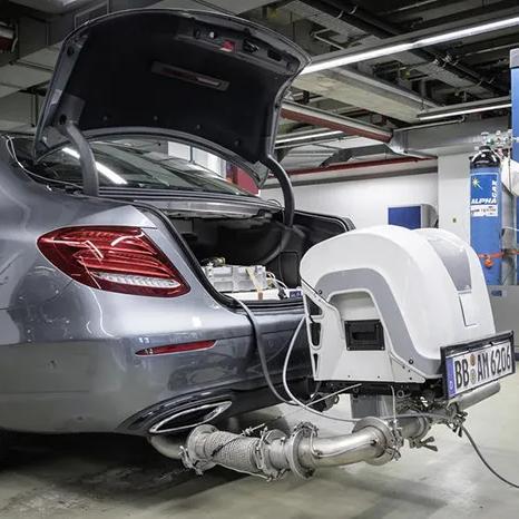 为什么说2025年的「大游戏」正在颠覆你对「好玩」的定义？