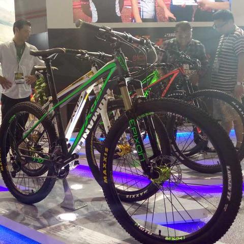 绿色传奇真的能零氪霸服？老玩家实测30天的公平玩法全揭秘