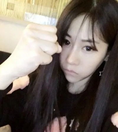 斗鱼卡卡的中路秘籍有多强？新手照搬妖姬狐狸连招，30天上钻石？