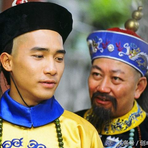 梁朝伟威尼斯爆火表情包全解析，梗源、玩梗技巧及商用变现指南