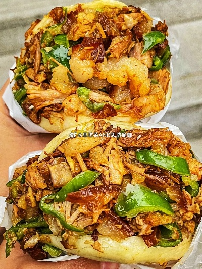 90度敞口猛塞肉的阿姨夹饼凭啥爆火？3个赚钱门道+在家复刻全攻略