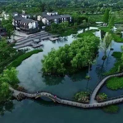 DNF青龙左槽值得入手吗？类型剖析、职业适配与版本实战全攻略