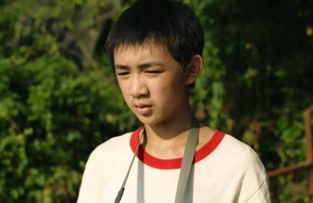 荣梓杉版朱朝阳为何封神？高智创伤少年的出圈逻辑与创作指南