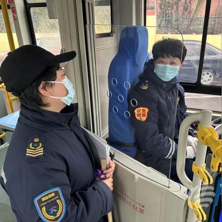 巴士模拟怎么玩出专业感？解锁真实运营、硬核驾驶与小众MOD的进阶攻略