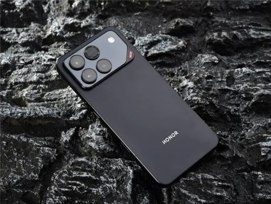 2026年游戏手机怎么选？从帧率到散热，硬核玩家专属购机指南