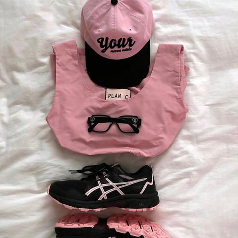 彩虹论坛深度指南，新手解锁核心板块、找靠谱MOD&联机搭子的避坑技巧