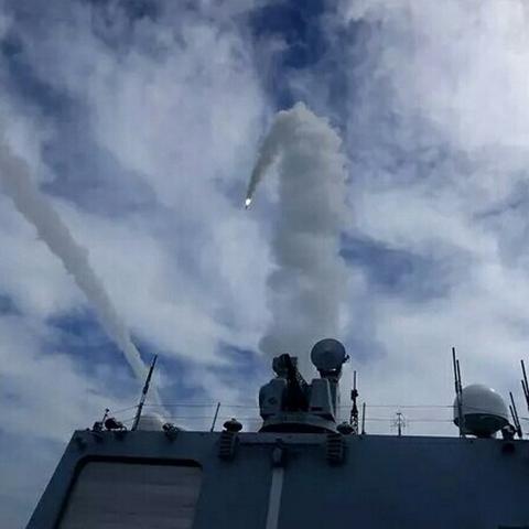 如何在海战风云称霸海域？舰队搭配、资源速刷、联盟对战核心技巧揭秘