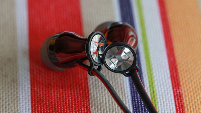 一、二手MX985鉴别，3招避开90%的坑