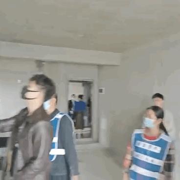 姐的语录席卷游戏圈，从帮战狠话到人设密码，3步打造硬核玩家标签