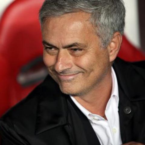 2026新开传奇硬核解析，复古/攻速/单职业怎么选？亲测无氪攻略