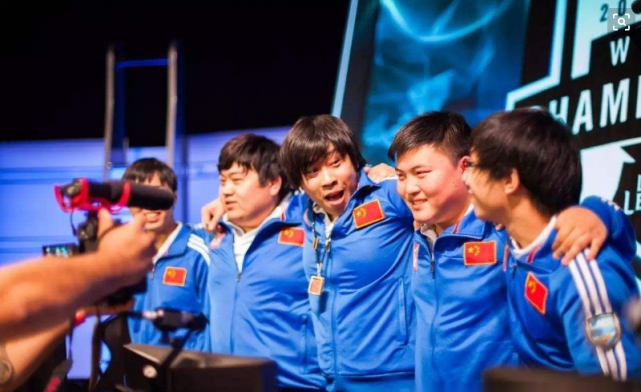 皇族/OMG复古打法还能打S16？冷门适配思路+上分实战全解析