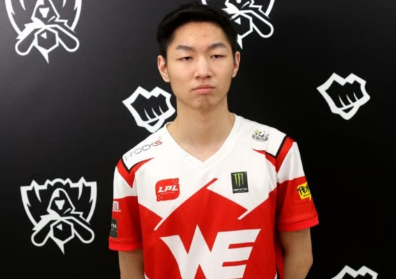 Toyz是谁？从S2冠军中单到争议主播，他的LOL生涯全解析