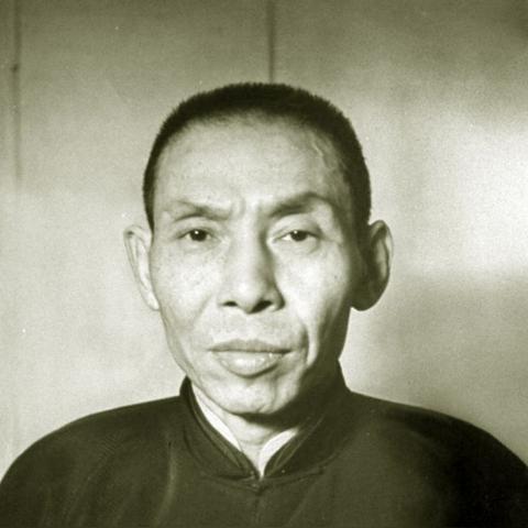 新风云平民怎么逆袭？零氪职业选择、资源速刷与帮派战全解析