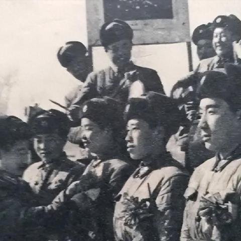 传奇世界官方服有哪些类型？新手选服、搬砖变现、职业搭配实战指南