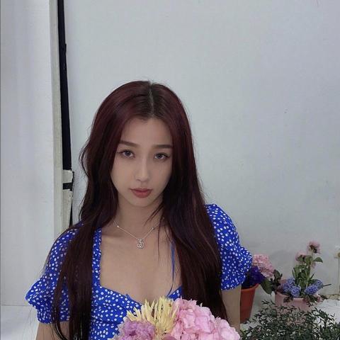 魔兽争霸魅惑魔女出装全攻略，路人速成型、职业冲分，不同场景核心装备怎么搭？