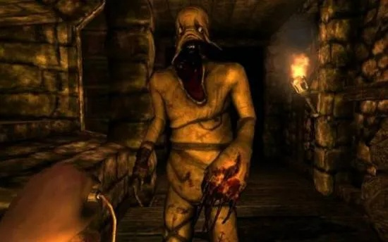 玩失忆症，黑暗后裔类恐怖游戏总崩盘？硬核玩家的避坑通关指南