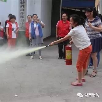 模拟饭店2中文版30天冲5星全攻略，选址/装修/客群运营的独家实战技巧