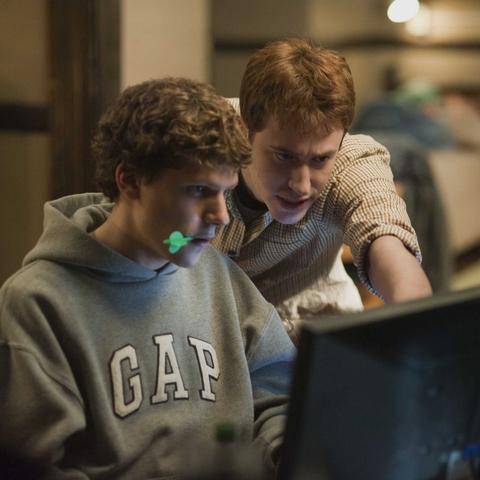 明天就关微信步数？3个硬核理由+1分钟关闭指南，解决社交隐私双痛点