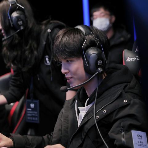 2016德玛西亚杯直播类型全拆解，如何精准匹配当年玩家核心观赛需求？