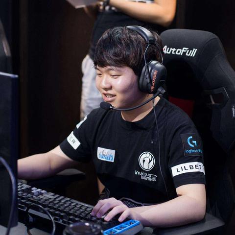 LOL投票类型深度拆解，如何通过热门投票影响版本改动与赛事走向？