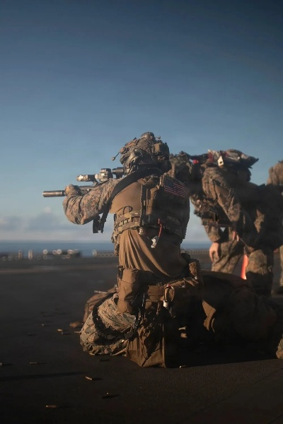 沙漠风暴硬核战术射击全攻略，2026新手进阶+载具协同实战解析