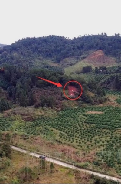 风水先生寻龙点穴坠崖！消防3小时生死营救全解析，户外探勘避坑指南