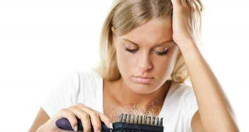 蓄发25年的长发达人亲授，养出不掉发黑长直的10个硬核技巧