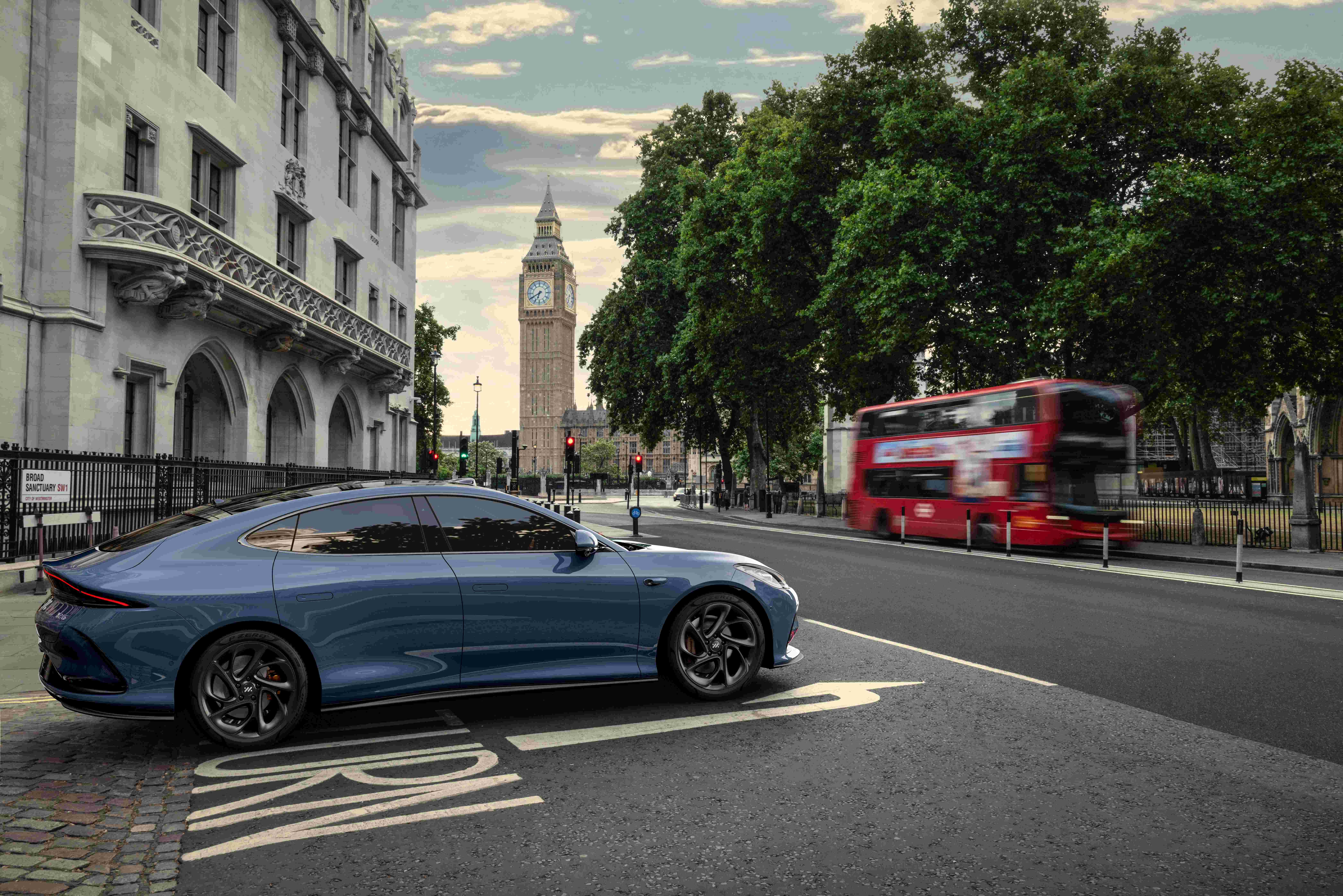 2026热血传奇盛大官方网站怎么进？正版服务特权福利领取全指南