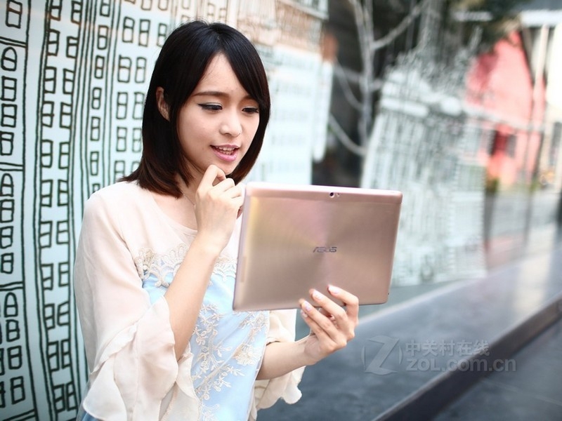 独家拆解苍井空男人装风格，小众飒爽风如何适配日常/派对等多元场景？