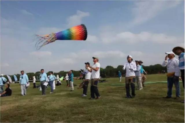 原神天角风筝保姆级指南，获取路径、造景搭配&限定联名款捡漏技巧